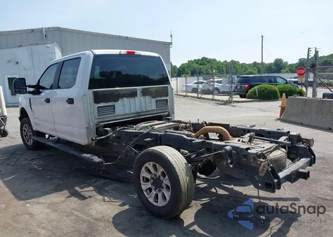 2017 Ford F-250 Xl from USA, damaged, VIN 1FT7W2B65HEC32263